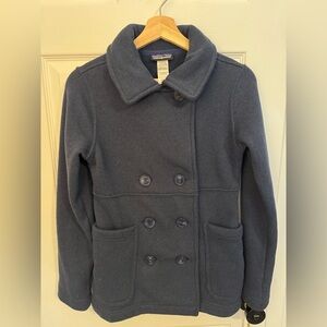 Women’s Patagonia Navy Blue fleece Peacoat, XS